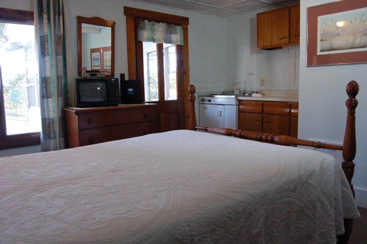 Sebago Lake Lodge & Cottages North Windham Exteriör bild