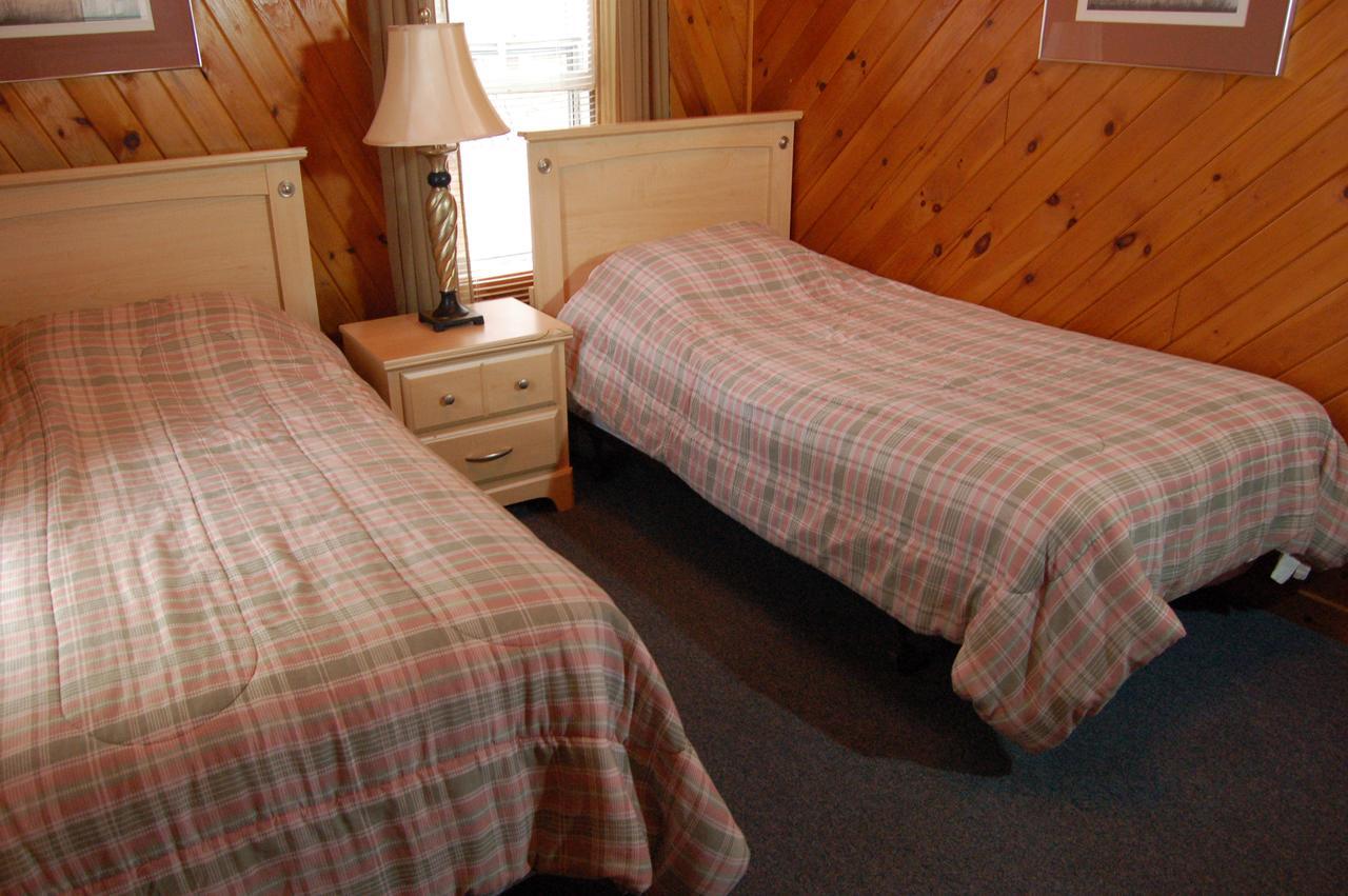 Sebago Lake Lodge & Cottages North Windham Exteriör bild