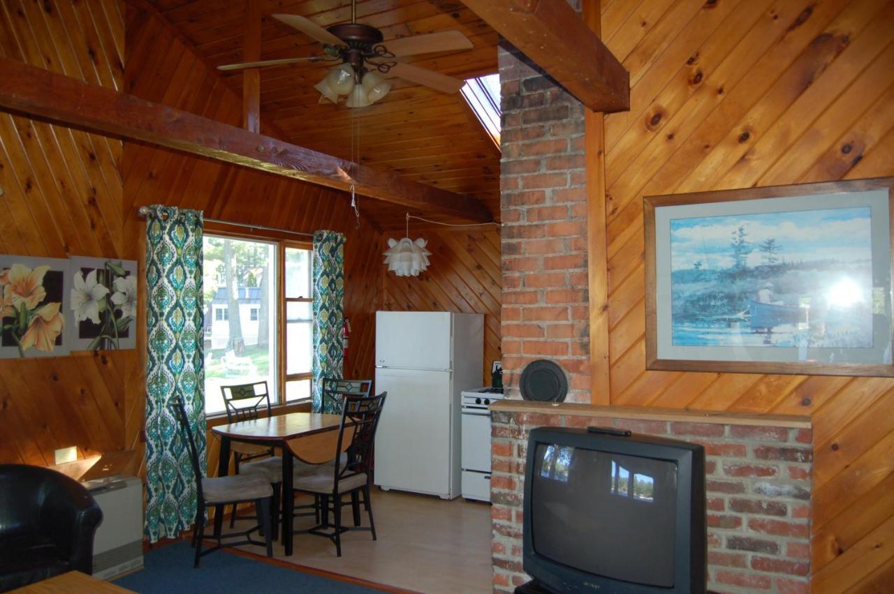 Sebago Lake Lodge & Cottages North Windham Exteriör bild